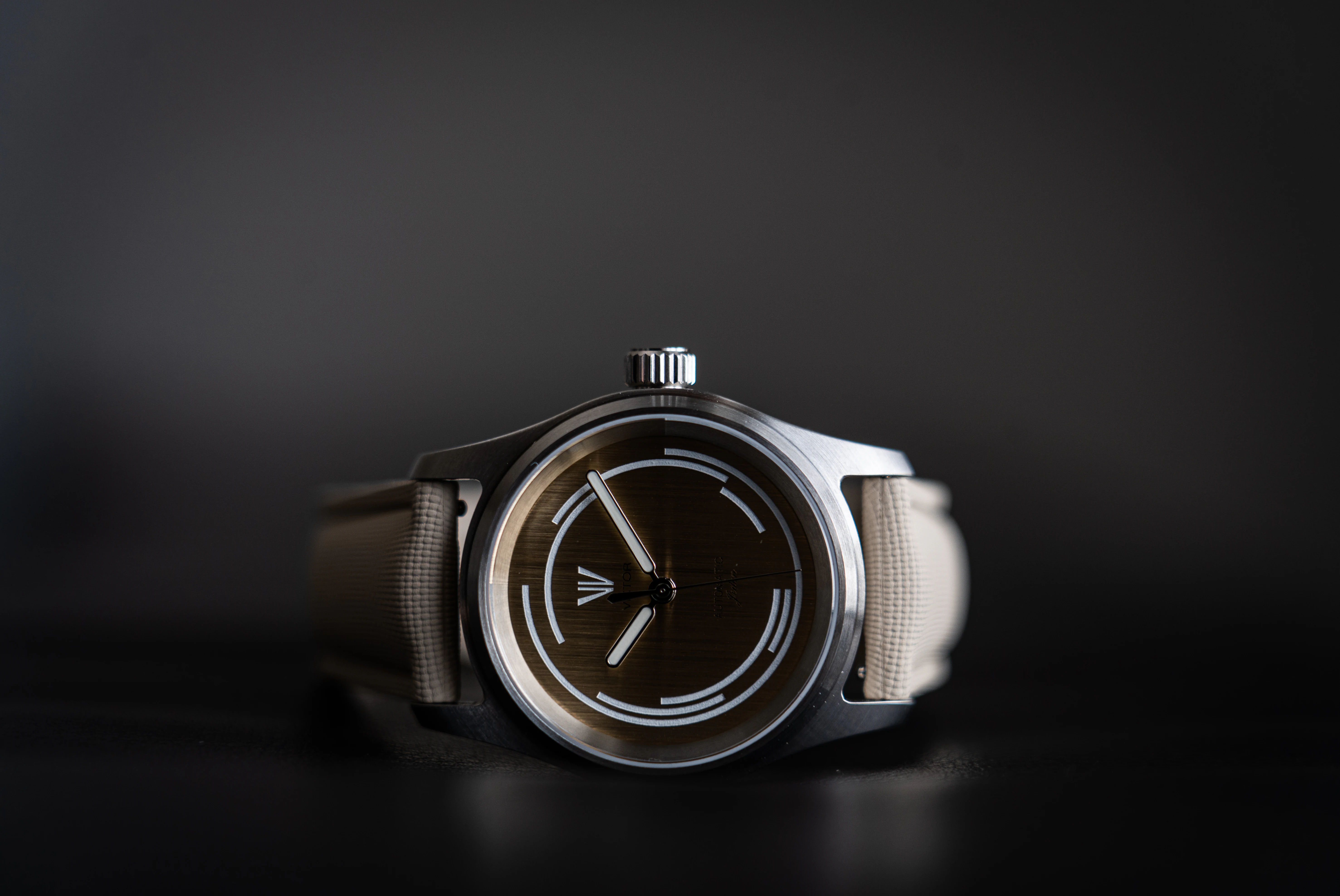 Viktor Watch Model Jedan